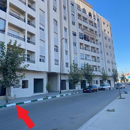 Appart Neuf Lumineux Climatise 1Ere Etage Tangier Exterior photo
