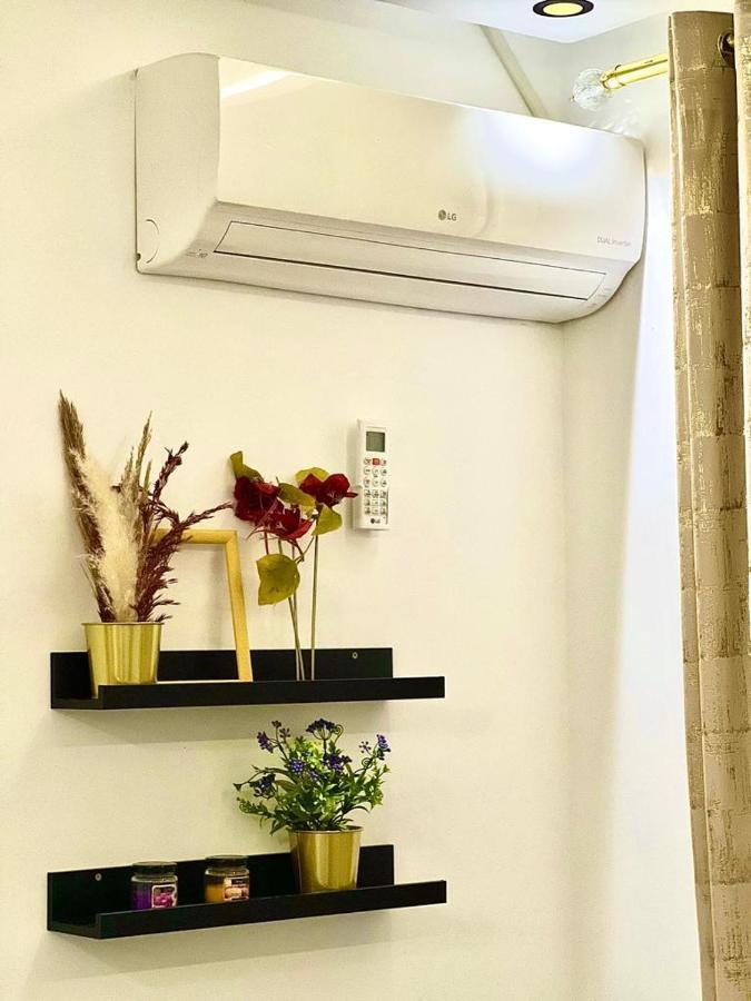 Appart Neuf Lumineux Climatise 1Ere Etage Tangier Exterior photo