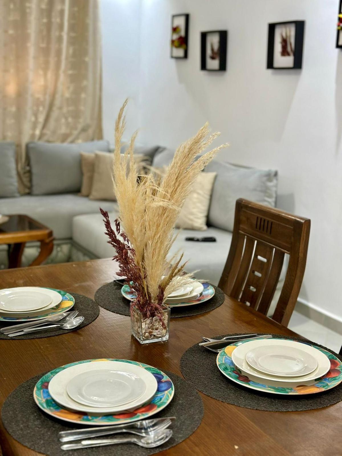 Appart Neuf Lumineux Climatise 1Ere Etage Tangier Exterior photo