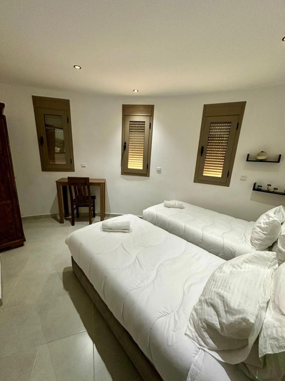 Appart Neuf Lumineux Climatise 1Ere Etage Tangier Exterior photo